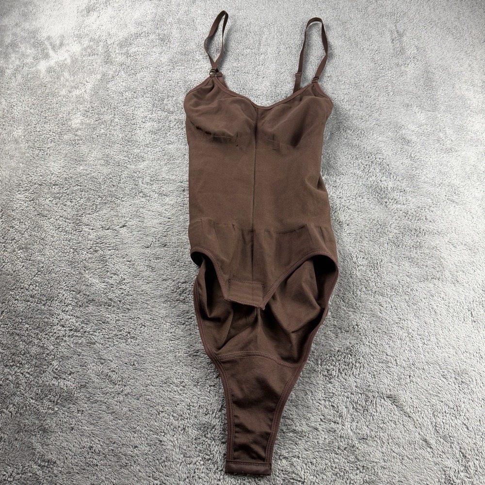 Unbranded ribbed shapewear bodysuit spaghetti straps Womens Medium Brown